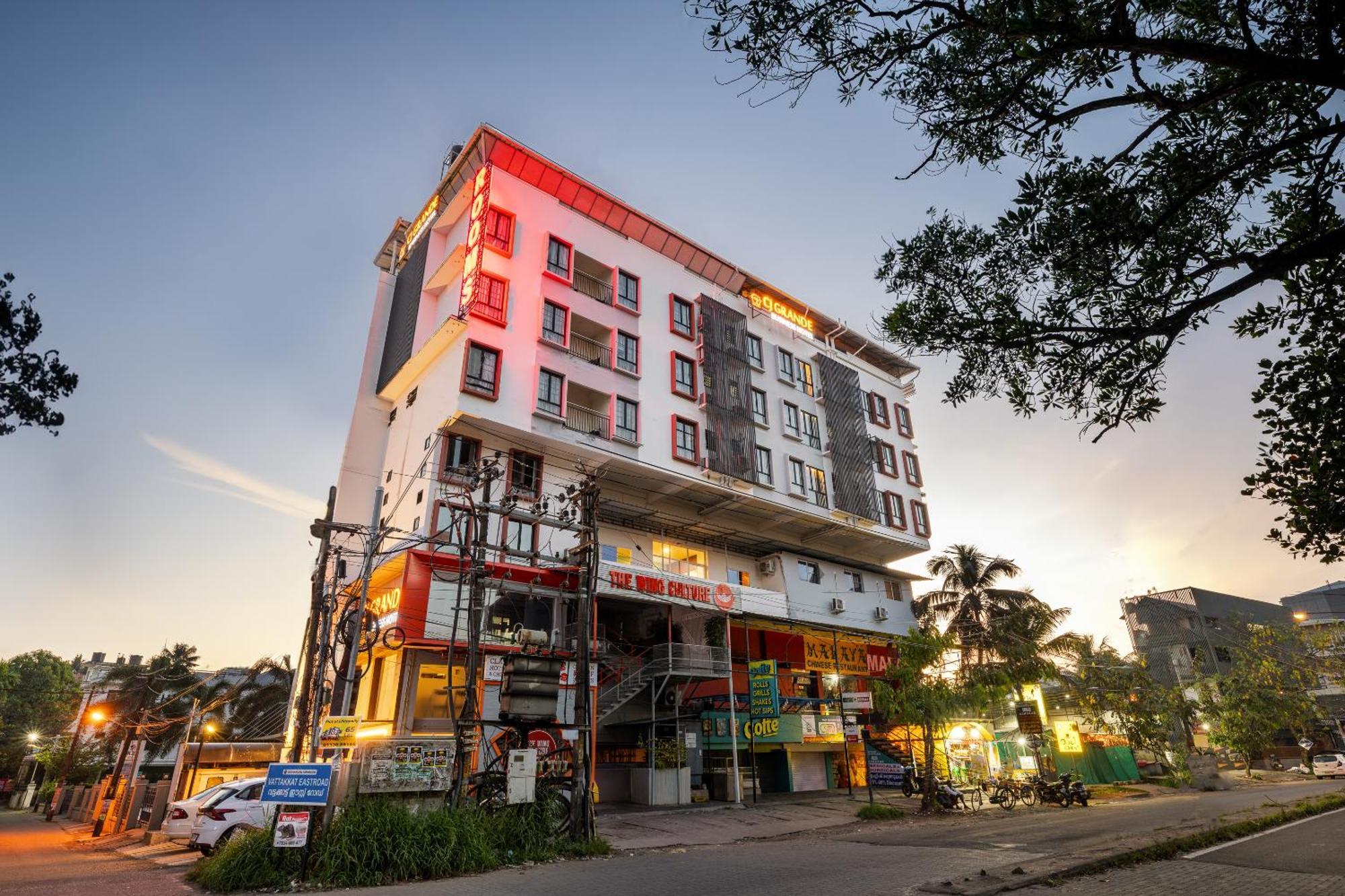 Cj Grande By Jesway Hotels & Resorts Kochi المظهر الخارجي الصورة